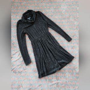 ModCloth Cowl Neck Long Sleeve Heather Charcoal Gray Knit A-Line Dress Size Med